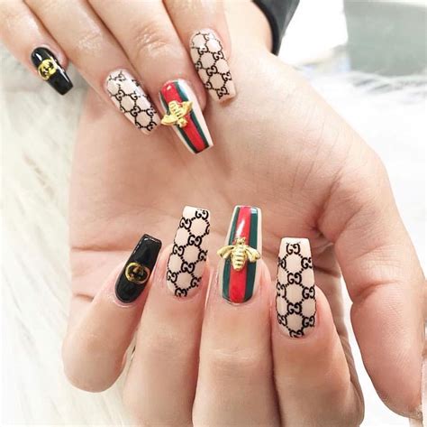 gucci style nails